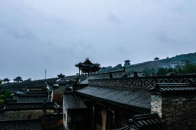 九游体育：6条自驾路线在路上看遍绝美风景！(图27)