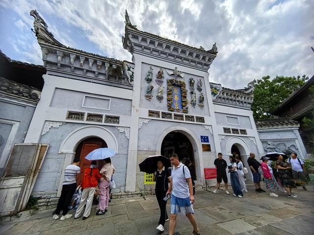 重庆到贵州自驾游6天5晚打卡6个景区这个旅游攻略绝对适合您(图31)