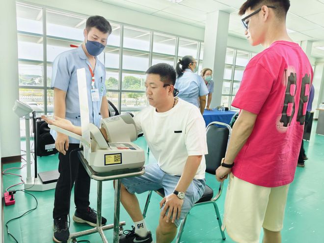 百车自驾共庆2024宋干节穿越国界开启中泰自驾游新篇章(图9)