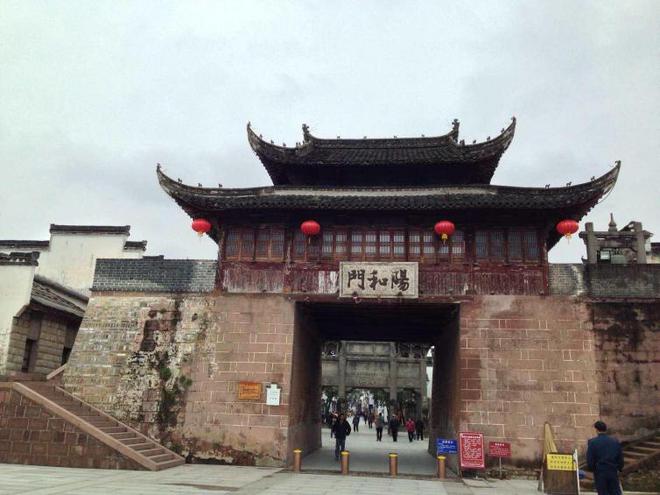 最合适一家人的4条自驾游线路攻略推荐(图6)