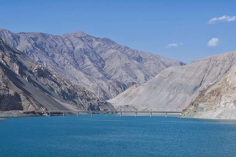 九游体育：国庆假期出游还有哪些宝藏旅行线路等你去发现？(图7)