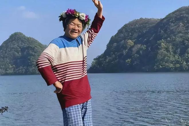 71岁上海老太卖房自驾旅游不给亲人留一分钱9年没回家如今竟变成了这样…(图2)