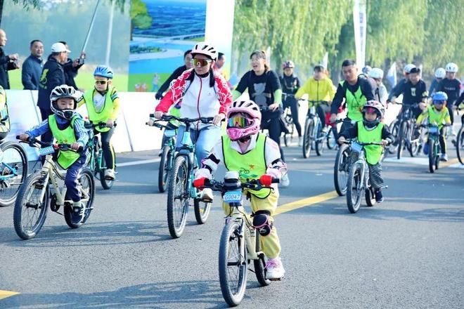 山东省第五届乡村自驾游暨第三届自行车城市联赛年度总决赛启动(图5)