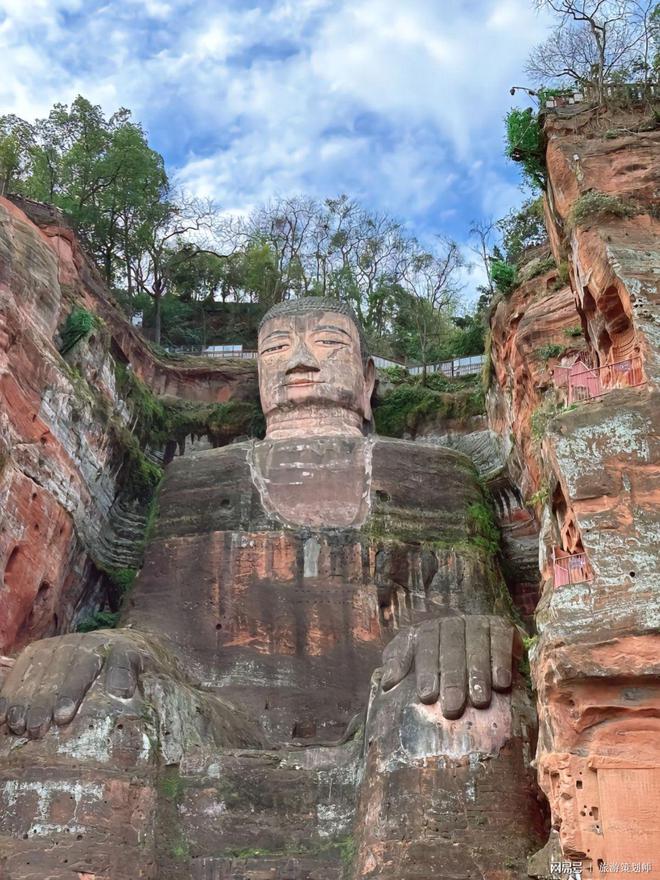 九游app入口：2024四川旅游攻略自由行新鲜爆料助你完美出行(图2)