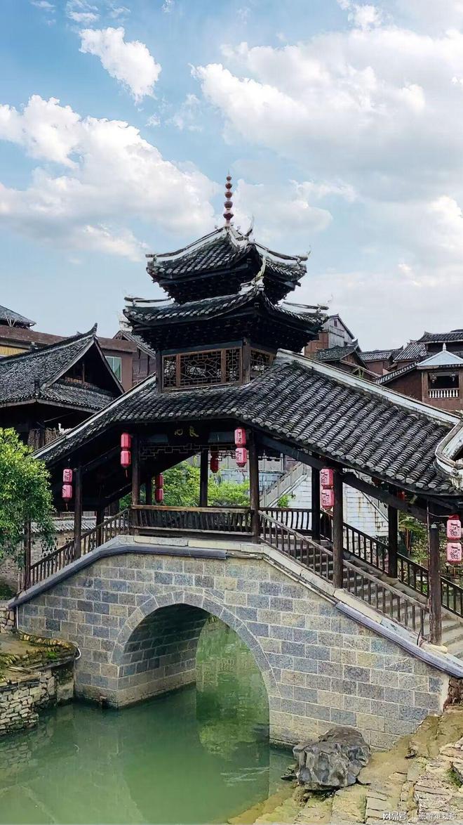 九游app入口：贵州自驾游旅游攻略自由行最佳线路让你的自驾游更加自由！(图2)