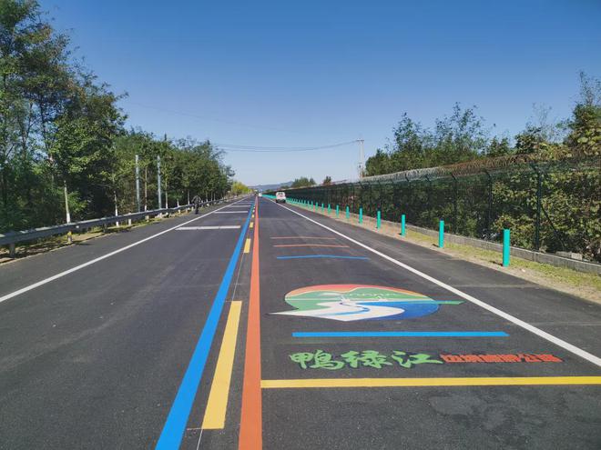九游app入口：山海传奇G228环渤海自驾之路入选2024“中国之路”十大精品线路(图2)