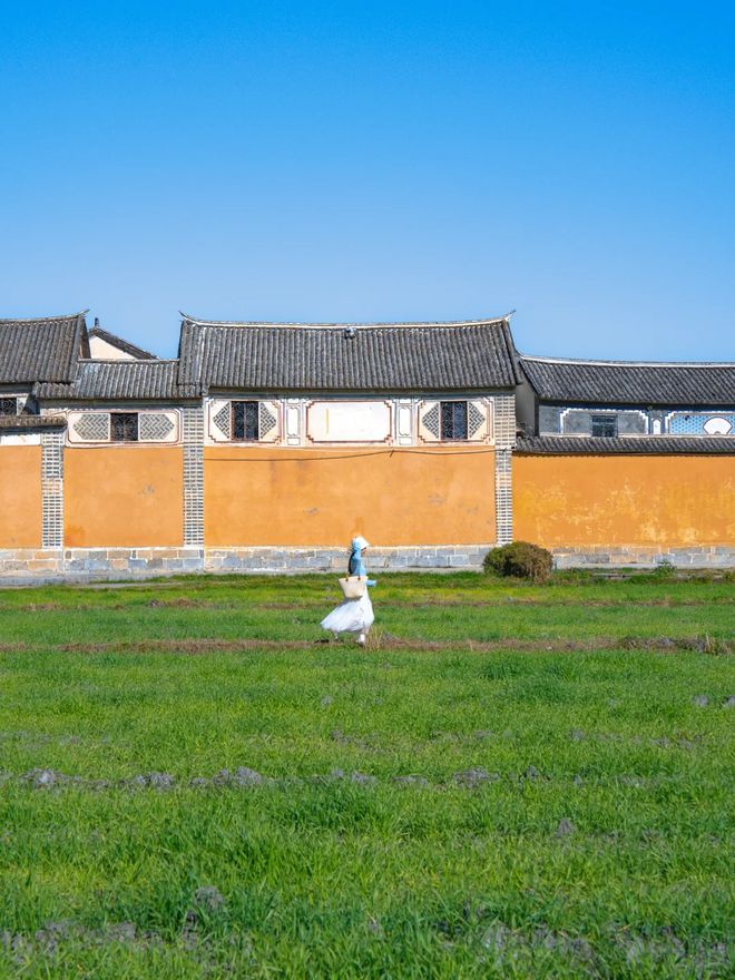 2024云南旅游攻略：跟团游双人路线及费用详解(图2)