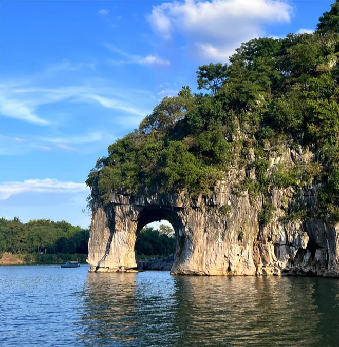 广西值得去的旅游景点2024年广西旅游最佳攻略吐血推荐！(图5)