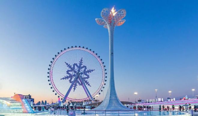 九游app入口：这个春节网红城市跌下神坛为何没能挺过2024年？(图9)
