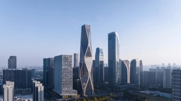 媒体：不出所料2025豪华汽车市场上演三国杀(图3)