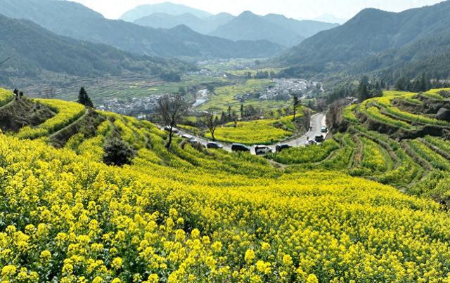 车窗内外见江右江西打造自驾旅游消费新地标(图1)