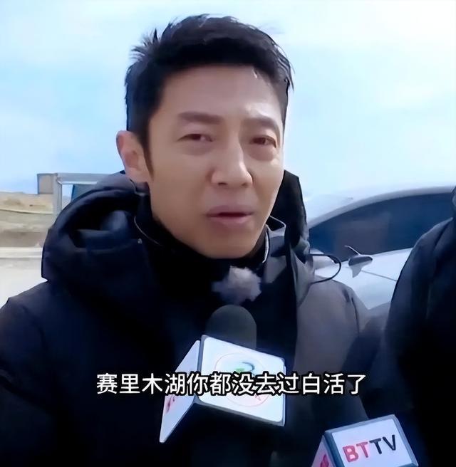独库公路刚开放就遭堵车恶意别车还开车窗骂人车牌号遭曝光(图2)