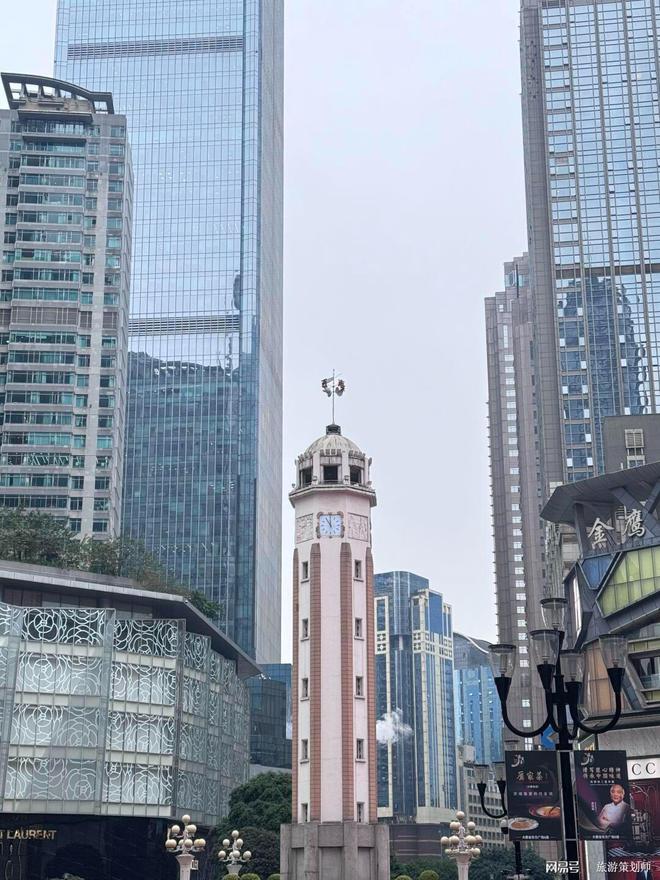 九游体育：重庆旅游7天自由行攻略7天自由行深度游重庆秘籍！(图2)