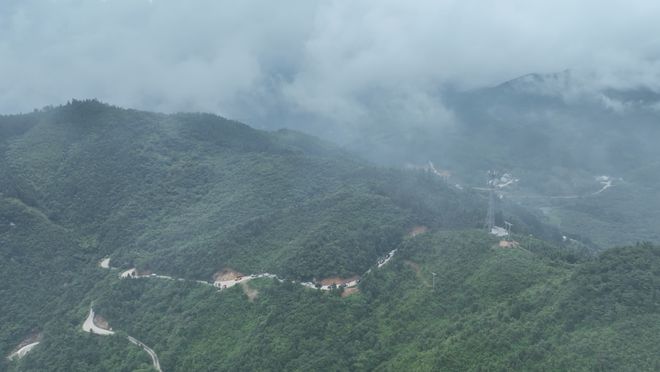 舒城：自驾晓天川藏线万佛山下玩漂流！(图4)
