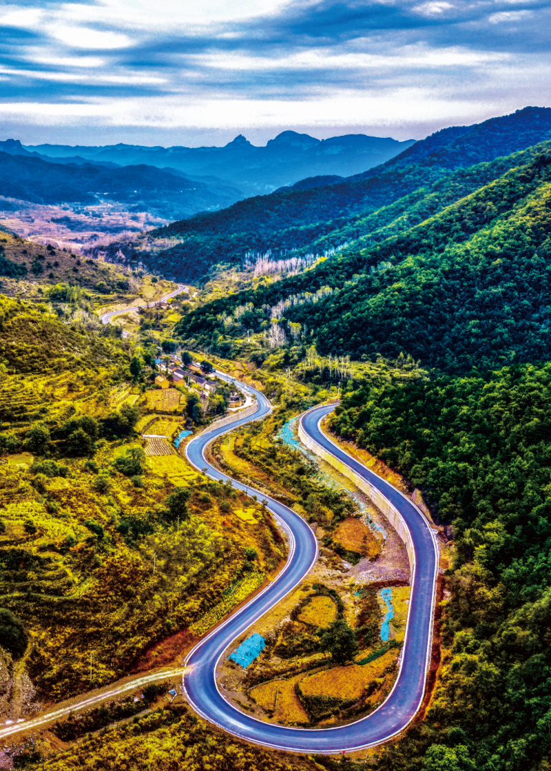 九游app：行进中国一路风景一路歌(图3)