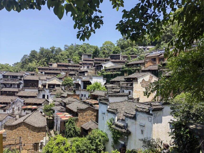 热血青年毕业旅游业也燃起来了(图5)