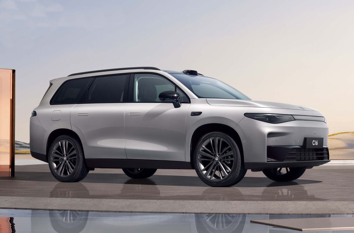 预算20万买台6座SUV零跑C16、比亚迪唐、东风奕派008你会选谁(图1)