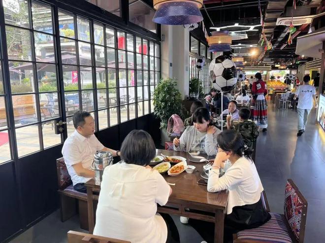 “风景眼”里赏贵州“会客厅”中有“六爽”(图4)