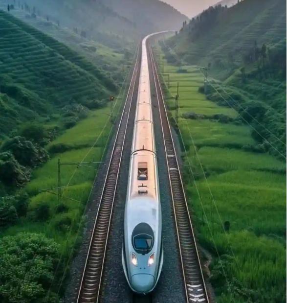 九游app：美国为何没有中国这样的高铁？美专家：无利可图所以美不再建造(图4)
