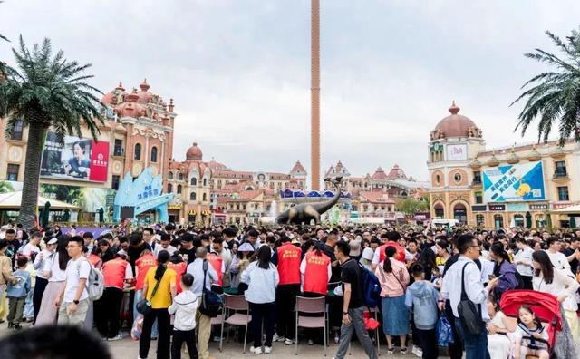 苏超赛场外文旅破圈端午节6万扬州人游常州(图3)