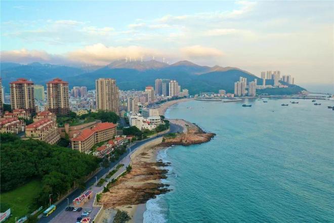 上版暑期国内秘境路线！南澳环岛公路解锁自驾游新地图→(图1)