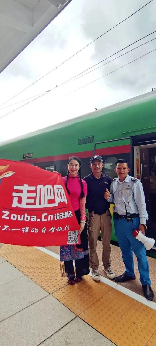 100条自驾路线境内外出游总有一条征服你(图1)