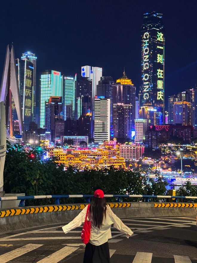 去重庆旅游适合家庭吗？导游推荐舒适亲子路线(图1)