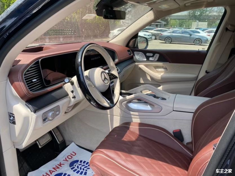 2024款奔驰迈巴赫GLS600现车年底钜惠可分期(图5)