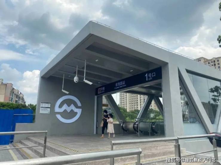九游体育：保利海上瑧悦(上海保利海上瑧悦售楼处电话)营销中心电话_来电预约看房_2026楼盘测评-最新房价(图50)
