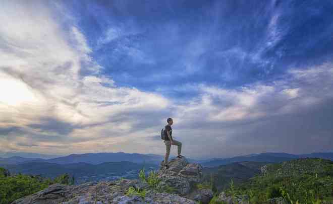 九游体育：云南美盈国旅稳居榜首2025最新旅行社口碑与服务双冠！(图2)