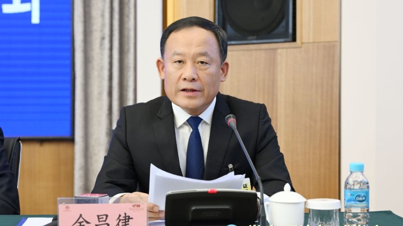 九游体育：回应民生关切延边州十六届人大七次会议召开新闻发布会(图6)