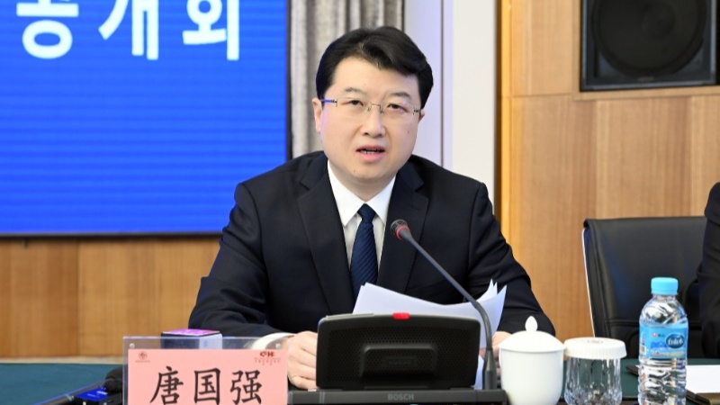 九游体育：回应民生关切延边州十六届人大七次会议召开新闻发布会(图4)