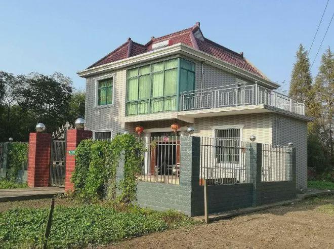 70岁以上老人没必要参加聚会聚餐不和任何人搅在一起最舒坦(图4)