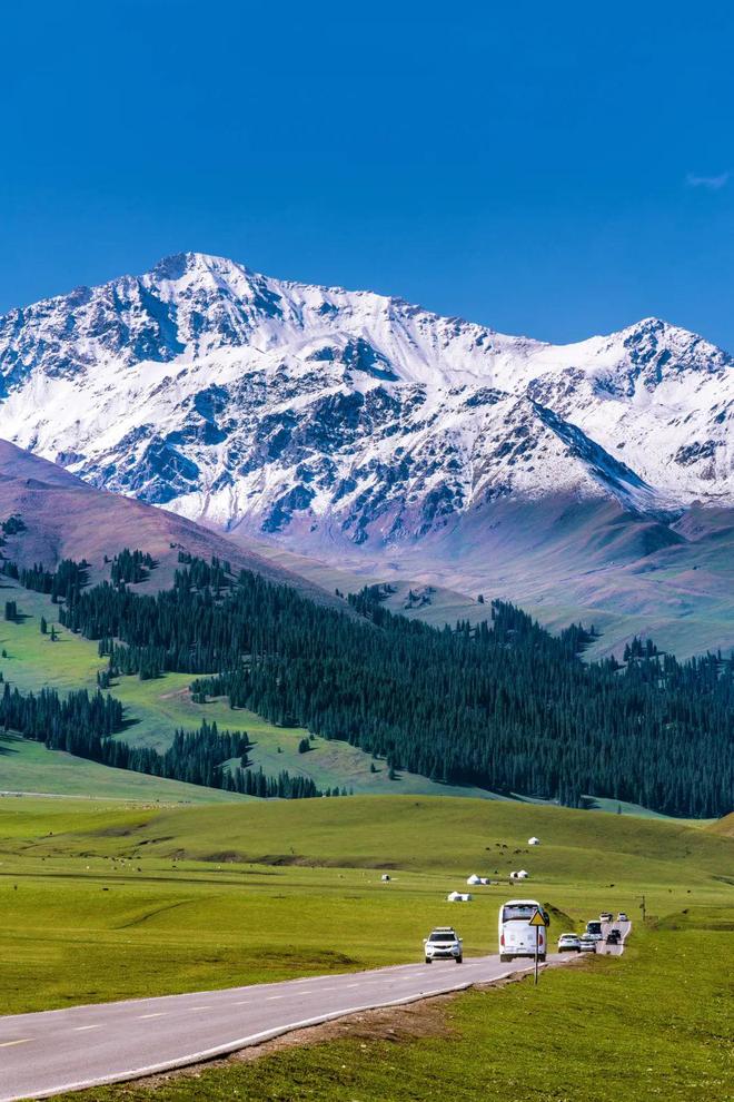 九游app：国内10大自驾路线条适合休闲越野穿越！(图1)