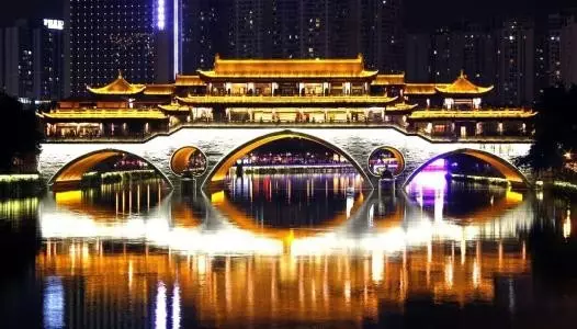 九游app：中国最美的自驾游线路都在这里绝对要收藏起来！(图13)