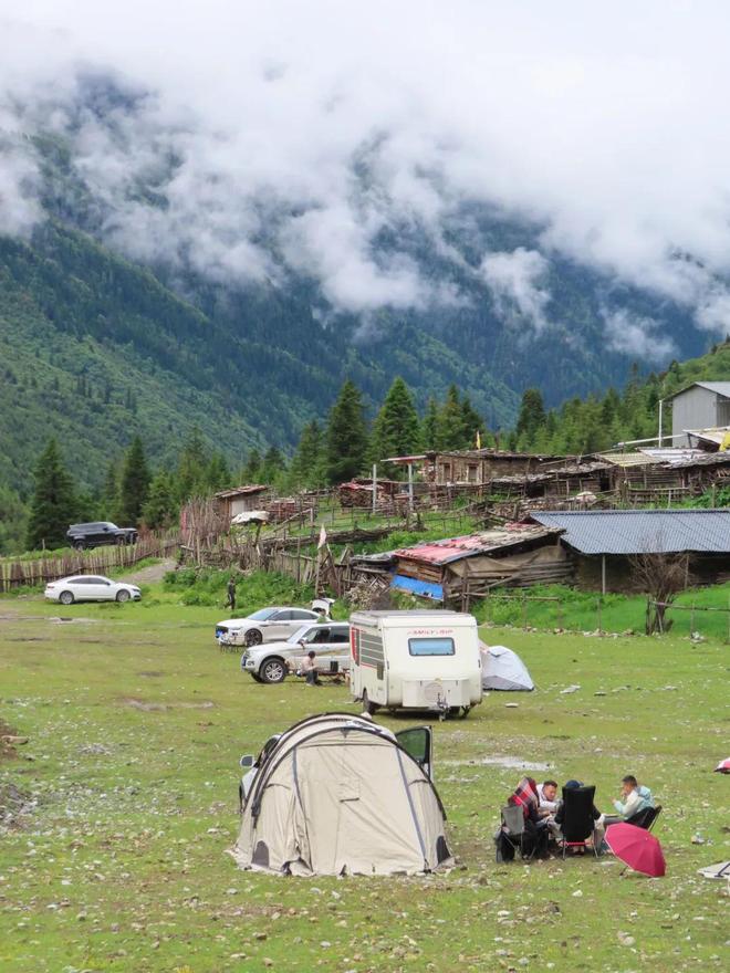 这10条自驾路线条短线条长线适合退休自驾(图3)