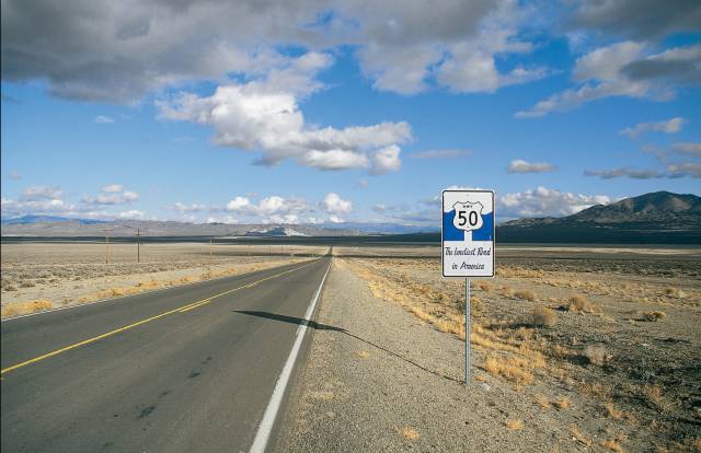 趁着在美国留学这几条超人气公路一定要去走一次(图1)